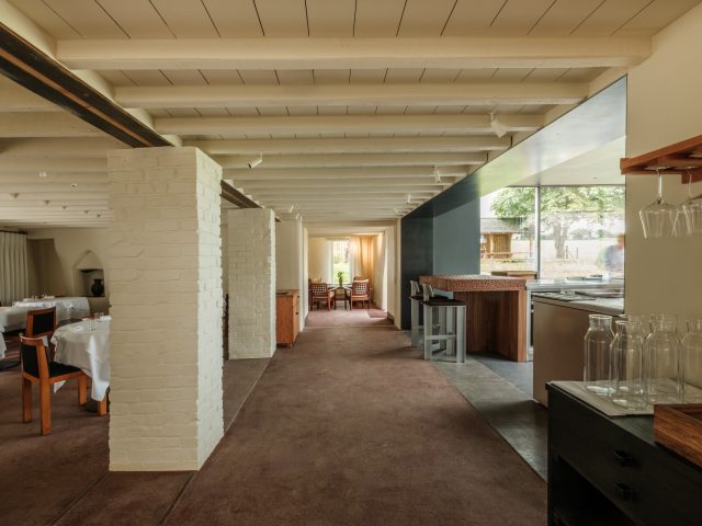 Dining-room-and-kitchen_PC_Dave-Watts-640×480